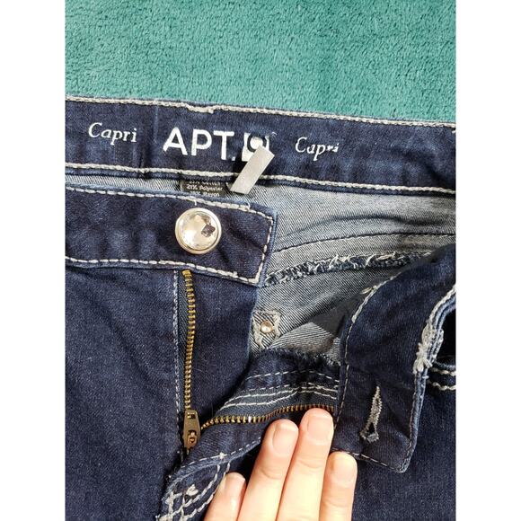 Apt 9 Jeans Size 4 Womens Blue Pants Stretch Denim Ladies Mid Rise Capri - Picture 4 of 11